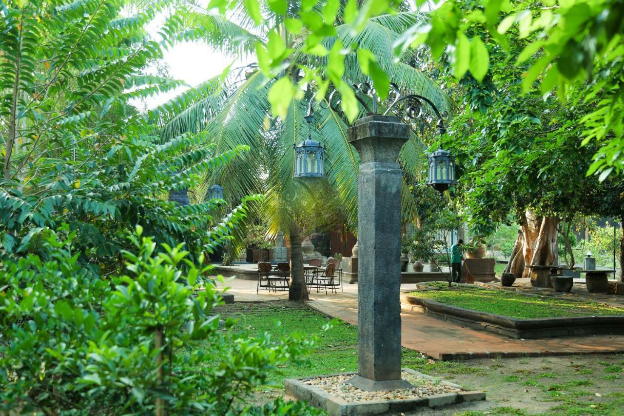 Avasta Resort And Spa Anurâdhapura Extérieur photo